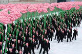 Zhu Weibing and Ji Wenyu, People holding flowers 2007 (APT6 installation view)  