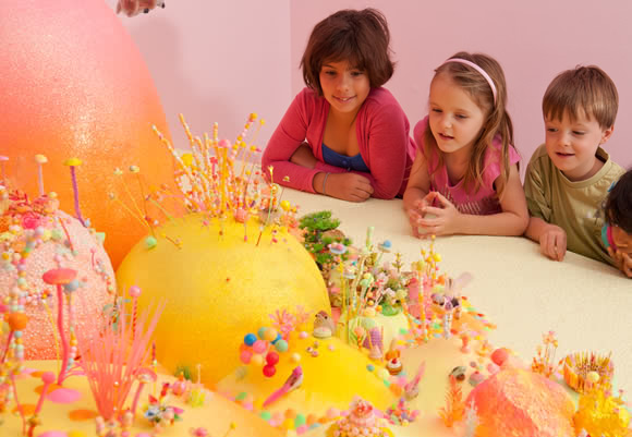 Young visitors enjoying 'Pip & Pop: we miss you magic land!' exhibition, GOMA, January 2012 / Photograph: Katie Bennett